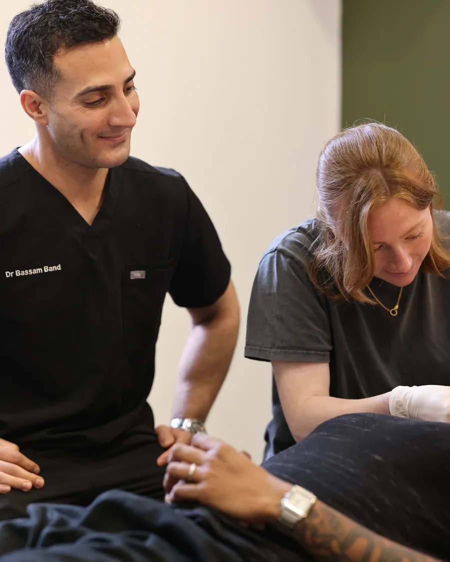 Dr Band and Dr Ellie working together over an Endolift case